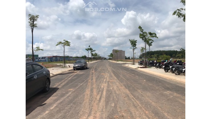 Chính chủ ngộp cần bán gấp nền mặt tiền đường Quốc lộ 1A Vĩnh Cửu Đồng Nai.